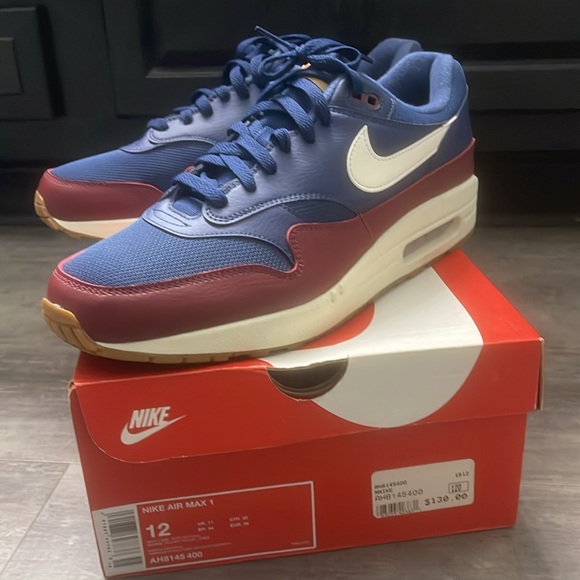 Nike Air Max size 12 only worn for a few hours practically new! - Picture 3 of 3